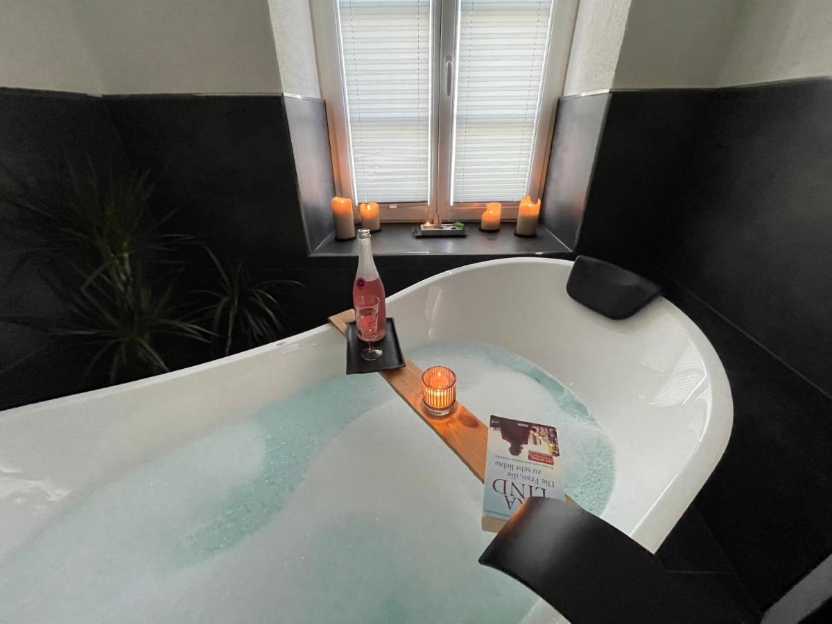 Mya Lenas Suite Irrel Exterior photo